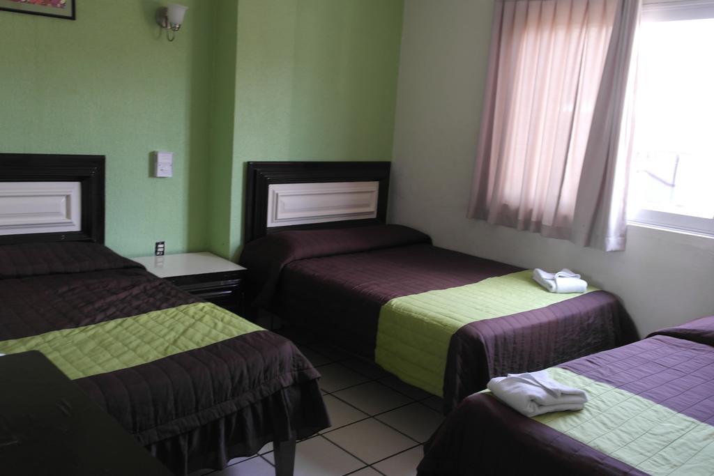 Hotel El Roble Tuxtla Gutiérrez Exterior photo